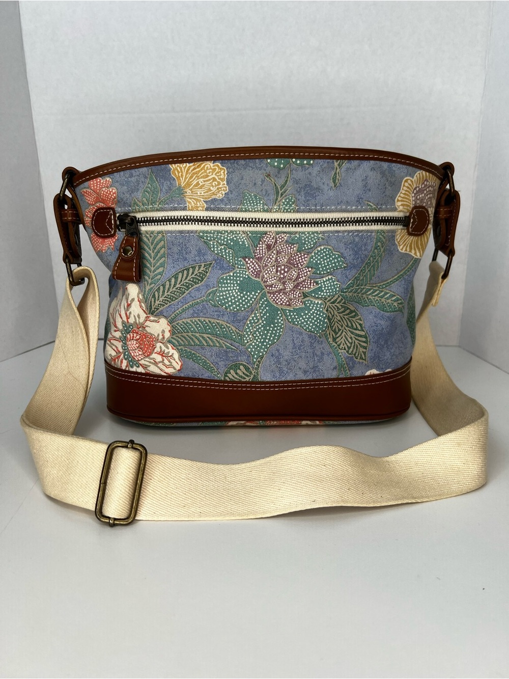 Liz Claiborne Floral Canvas Crossbody Purse Cottagecore Boho Chic